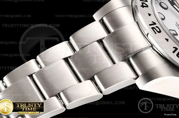 0810 SunProtective ROLEXP2043B -Explorer II 970